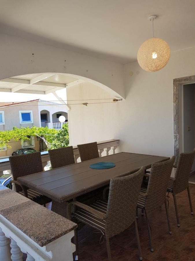 Apartments Marijeta Vir Eksteriør bilde