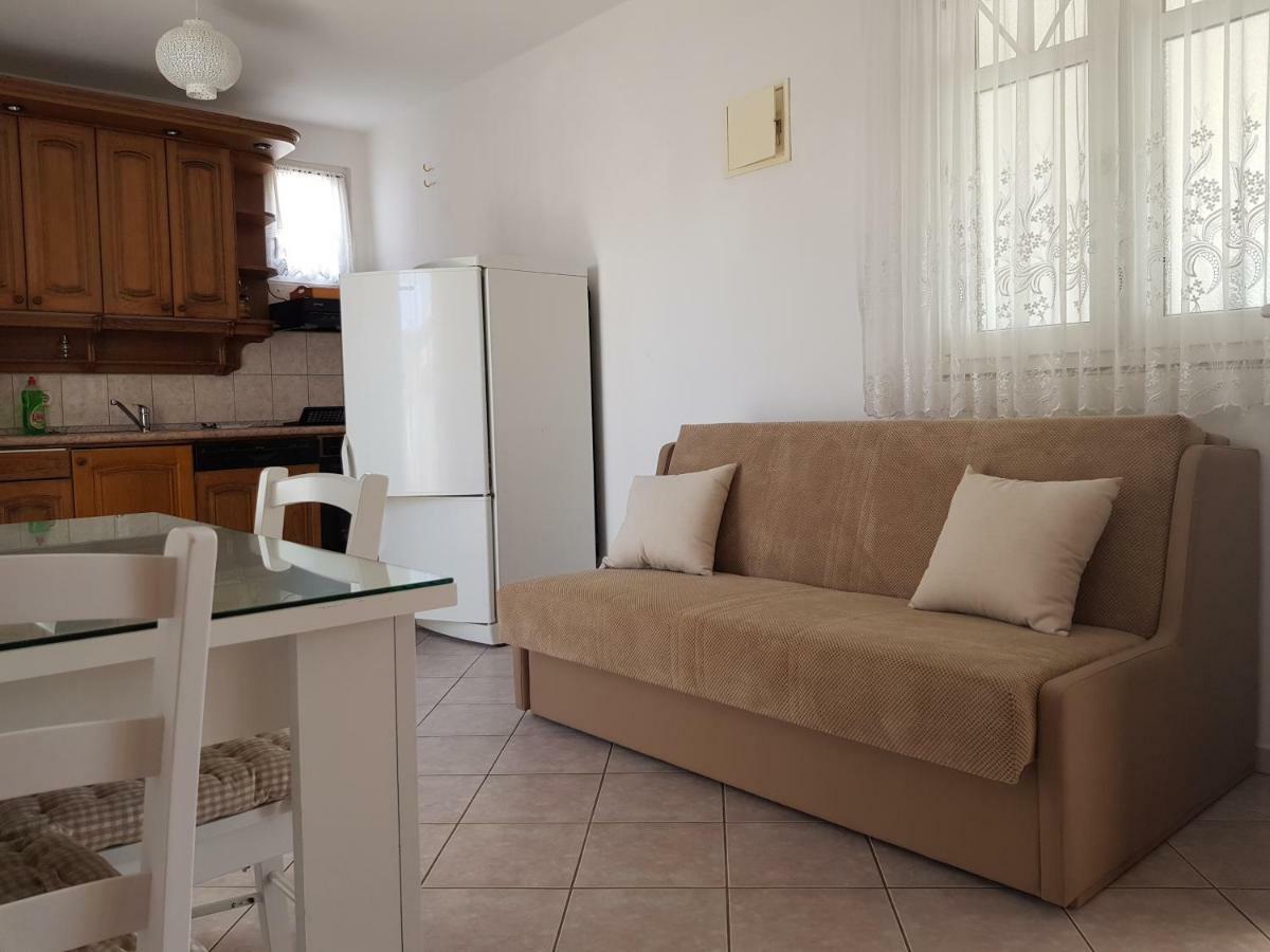 Apartments Marijeta Vir Eksteriør bilde